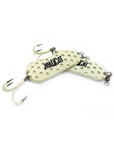 Wahadłówka Madcat A-Static Twin Turbine Spoon 3/0 110g Sinking Glow In The Dark