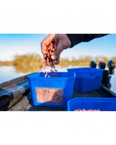 Pudełko Na Przynęty Preston Bait Tub 1.7l 3pt 15.8x15.8x11cm
