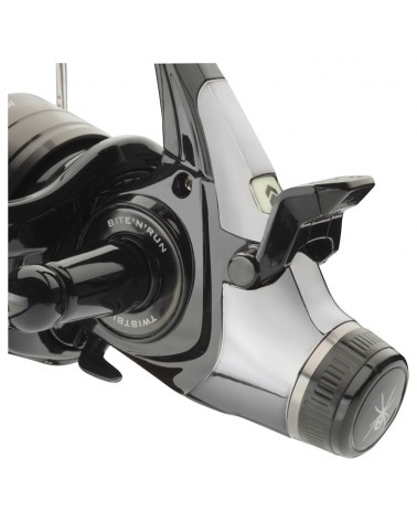 Kołowrotek Gruntowy Z Wolnym Biegiem Daiwa Black Widow BR 4500A