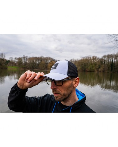 Czapka Z Daszkiem i Siateczką Preston White Ventamesh HD Cap Czarno-Biała