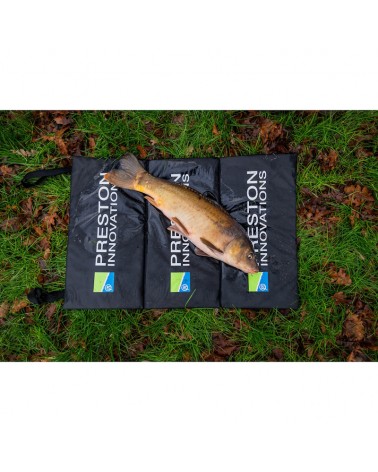 Mata Karpiowa Do Odhaczania Ryb Preston Fold Away Unhookingmat 75x50x2cm 50x25x7cm