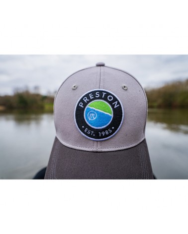 Czapka Wędkarska Z Daszkiem Preston Grey EST 1985 Cap Szara