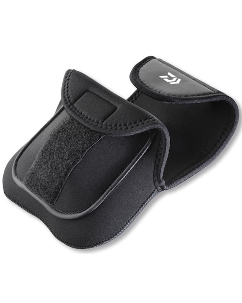 Pokrowiec Neoprenowy Na Kołowrotek Daiwa Reel Cover Medium