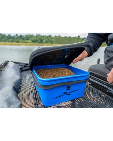 Pojemnik Na Zanętę Przynęty Preston Supera X Bait Safe Mini 21x21x11cm
