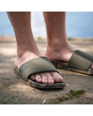 Klapki Wędkarskie Fox Khaki/Moro Sliders